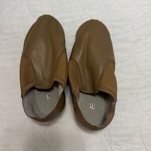 Brand New size 13 dance shoes